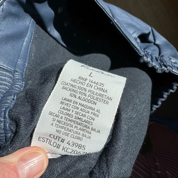 BOGO! NWT KanCan βNellyβ faux leather cargo joggers - Picture 16 of 17